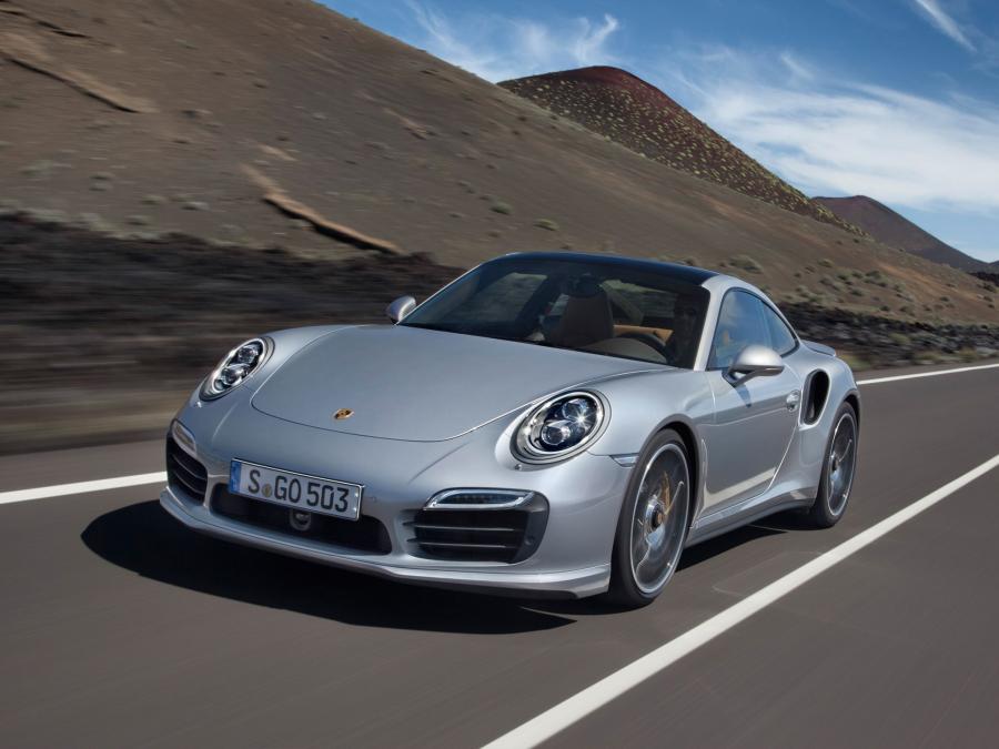  Porsche 911 Turbo S 2013 года  (фото 27 из 30)